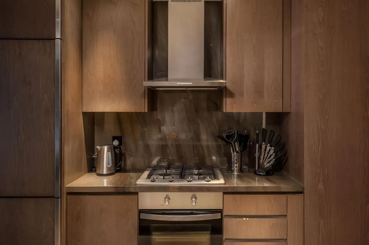 Maison Privee - Five Palm Residences Dubai Apartment