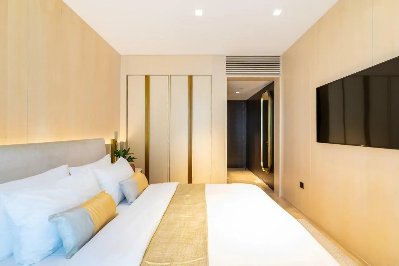 Maison Privee - Five Palm Residences Dubai Apartment
