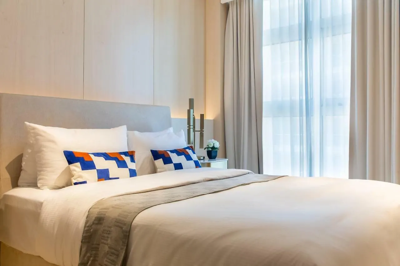 Maison Privee - Five Palm Residences Dubai Apartment